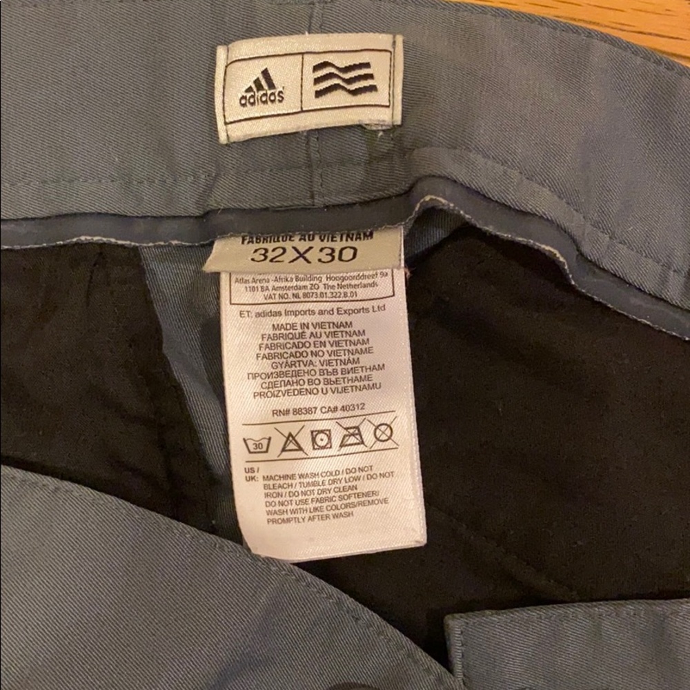Golf Pants 🏌🏼♂️⛳️ - Picture 2 of 2